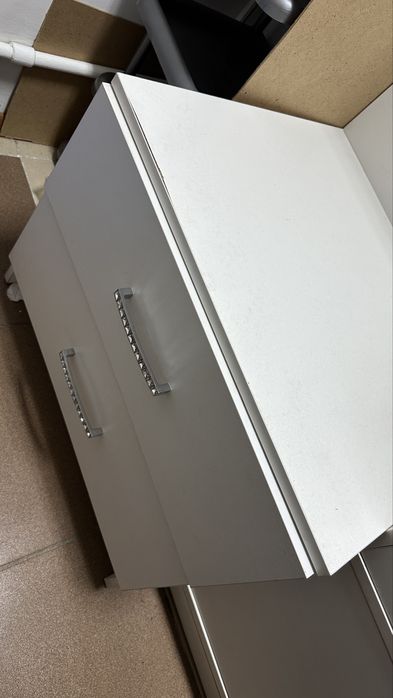 Вешалка для верхней одежды