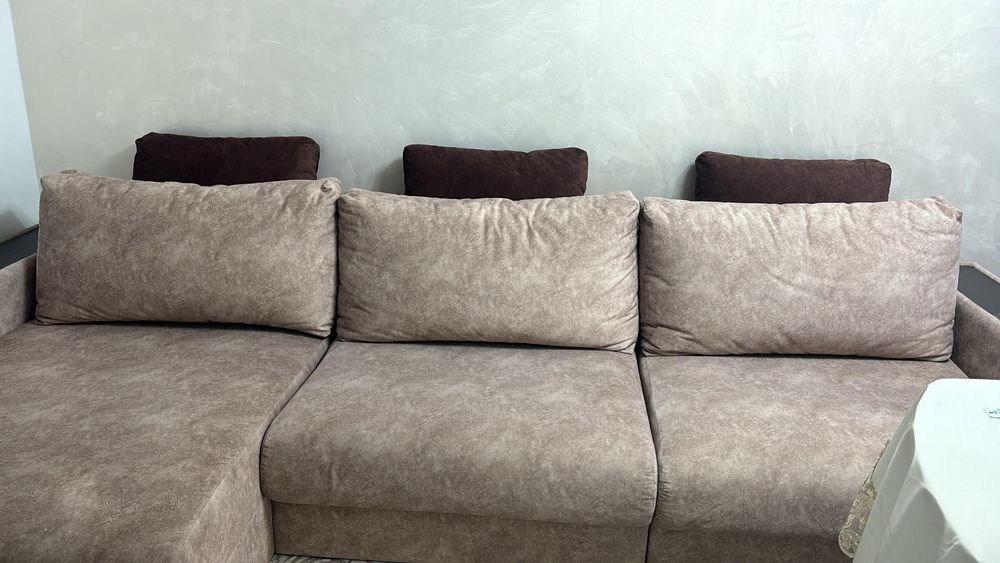 Продается диван раскладной. Срочно