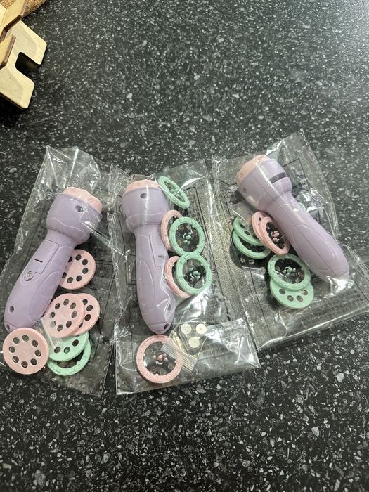 Развивающий фонарик проектор