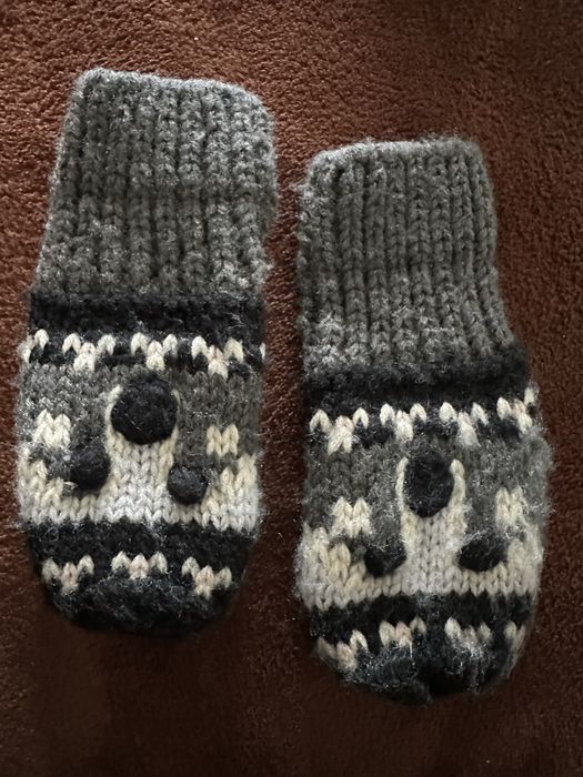 Set caciula fular manusi calduroase