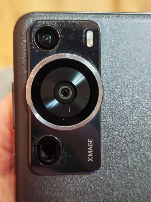 Продавам Huawei p60 pro