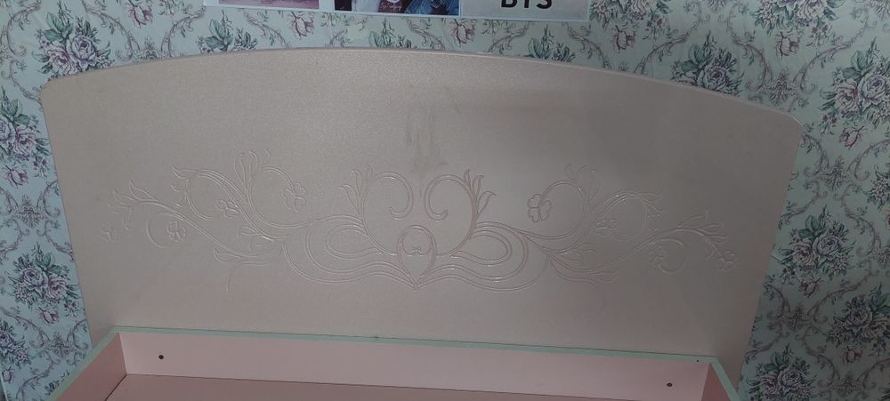 Продам б/у  кровать