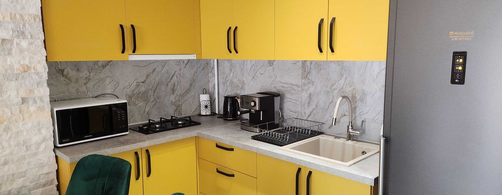 Inchiriez apartament