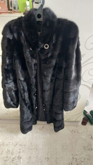 шуба,черный брилл