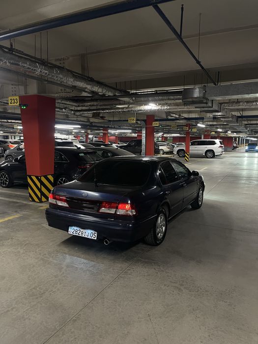 NISSAN Maxima 1997 2.0 мех