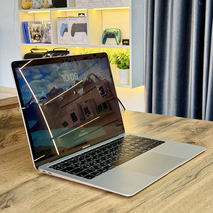 MacBook Air / в отличном состоянии