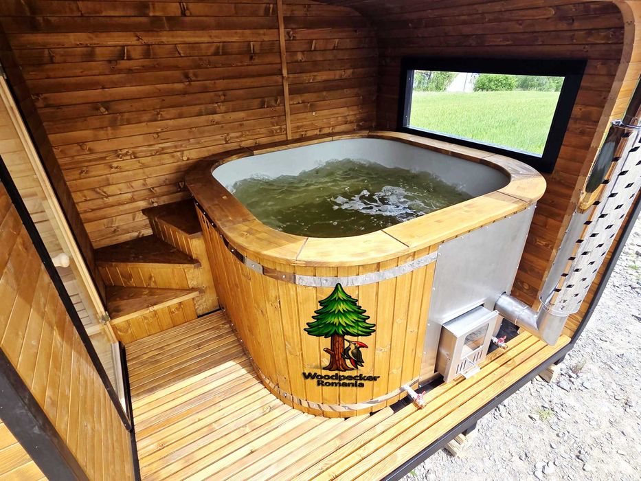 Sauna combinata cu jacuzzi