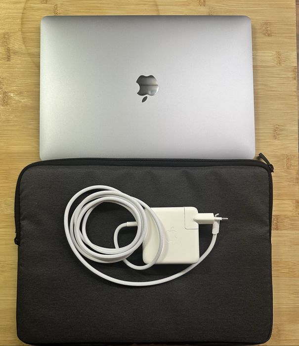 MacBook Pro m1(2020)(500gb)