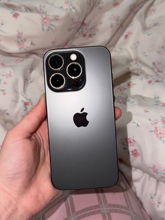 Iphone 15 pro емкость 86%