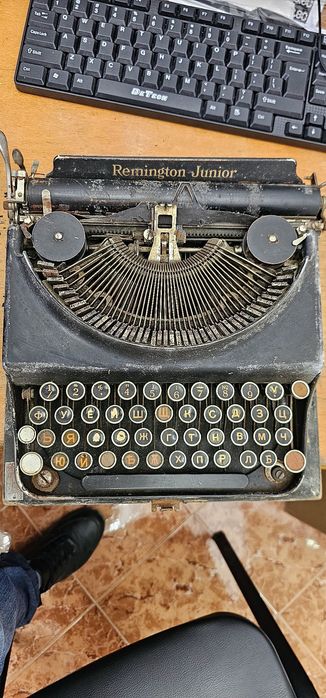 Пишеща машина Remington Junior
