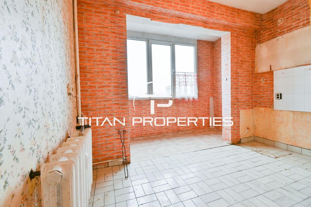 Продава се Двустаен апартамент в София, Борово - 60 кв.м за 1445 €/кв.м - Снимка #4