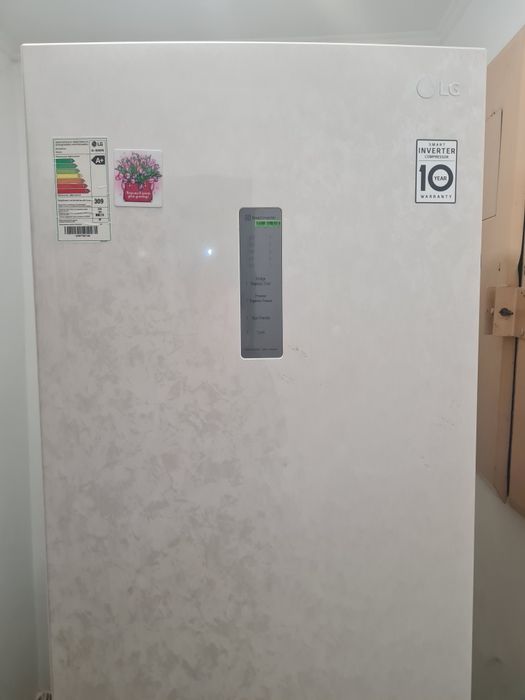 Холодильник,в отличном состоянии