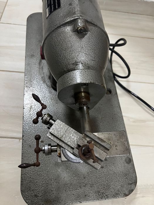 Mini strung funcțional. 5000ron