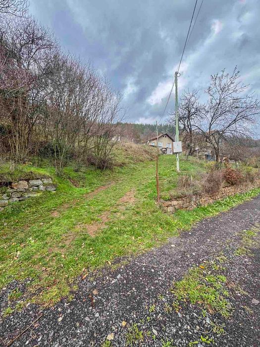 Продава се Парцел в с. Свидня, Област София-област - 400 кв.м за 27 €/кв.м - Снимка #4