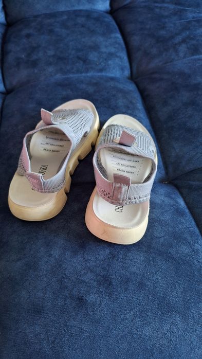 Продам сандалики.