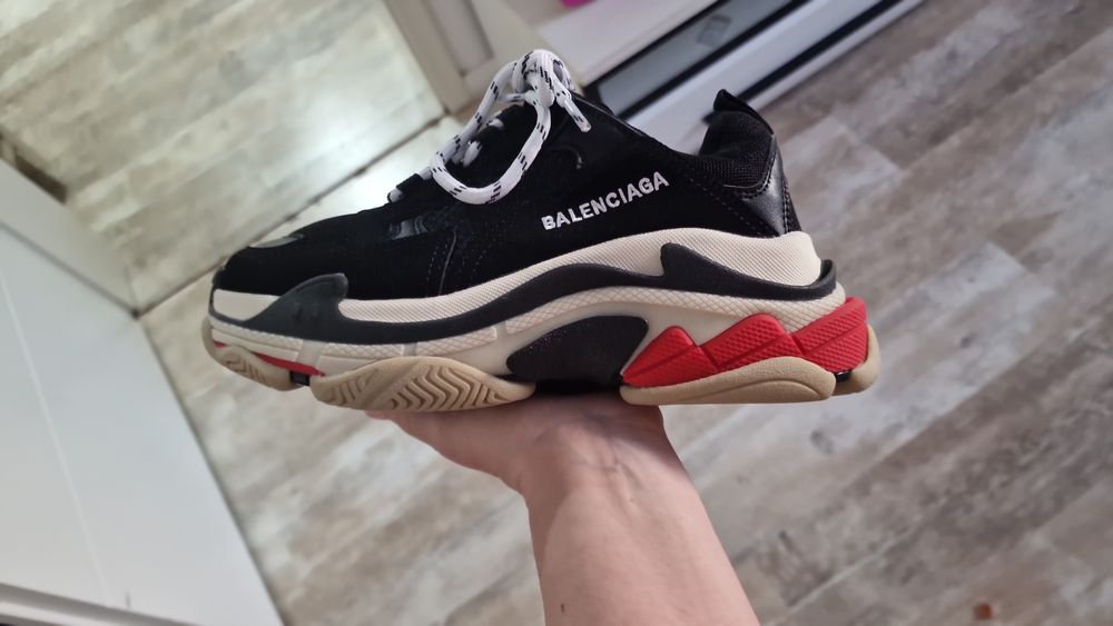 Balenciaga Triple S Premium