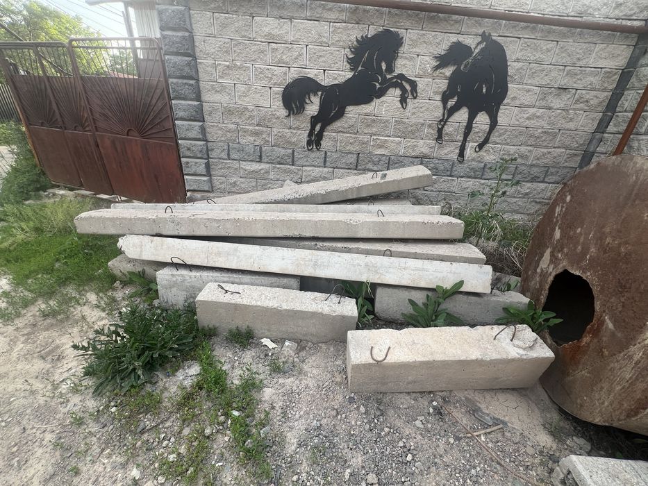Продам Бордюр Бетонные