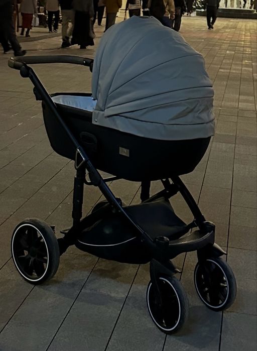 Коляска 3в1 luxmom. В идеальном состоянии