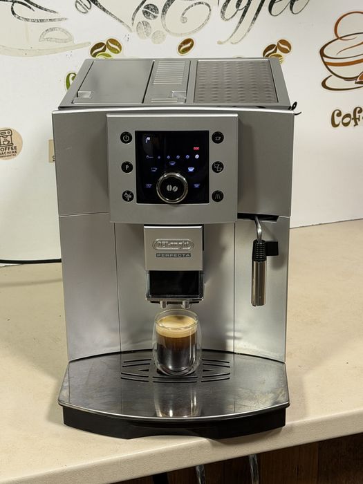 Кафемашина кафе автомат delonghi perfecta с гаранция
