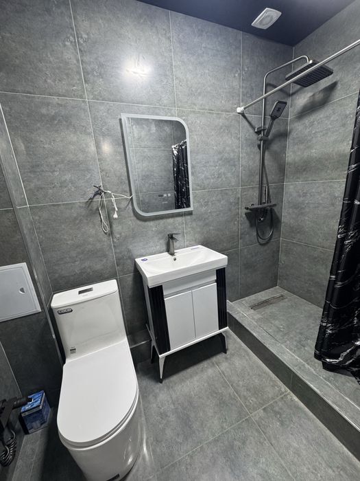 2 xona qilingan kvartira sotiladi