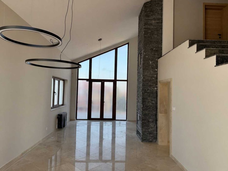 Къща в област Пловдив - с. Брестник!