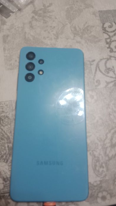 Продам Самсунг а32