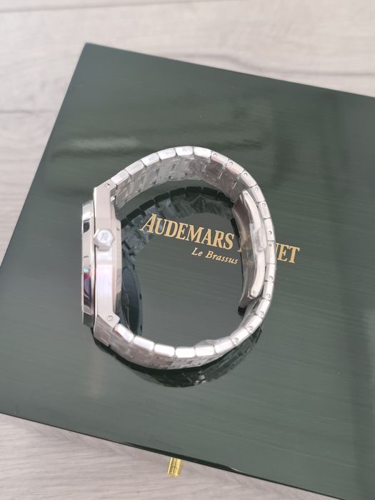 Ceas-AP-Royal-Oak-Skeleton-Automatic-Premium-Nou-Acte-Cutie