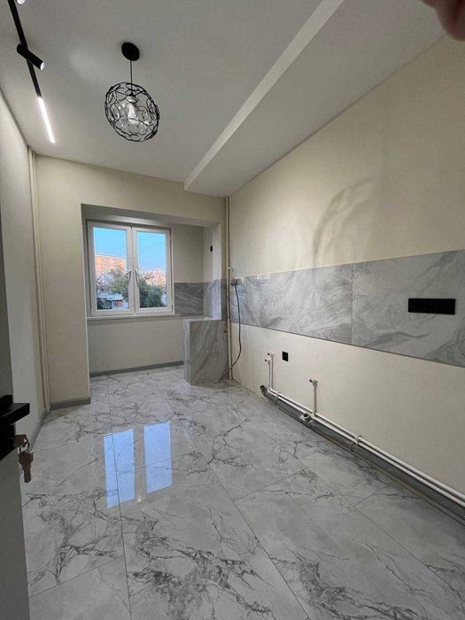 Продаётся  3/5/9, 72 м2, гостиница Россия, Яккасарайский ЗАГС