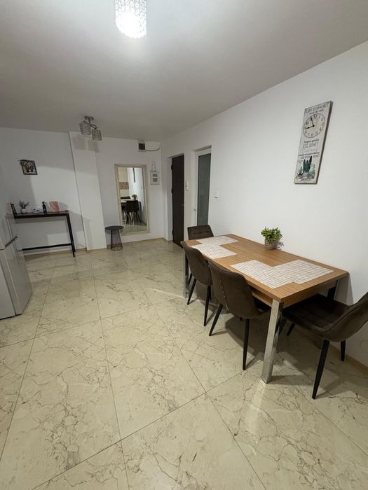 Apartament 4 camere