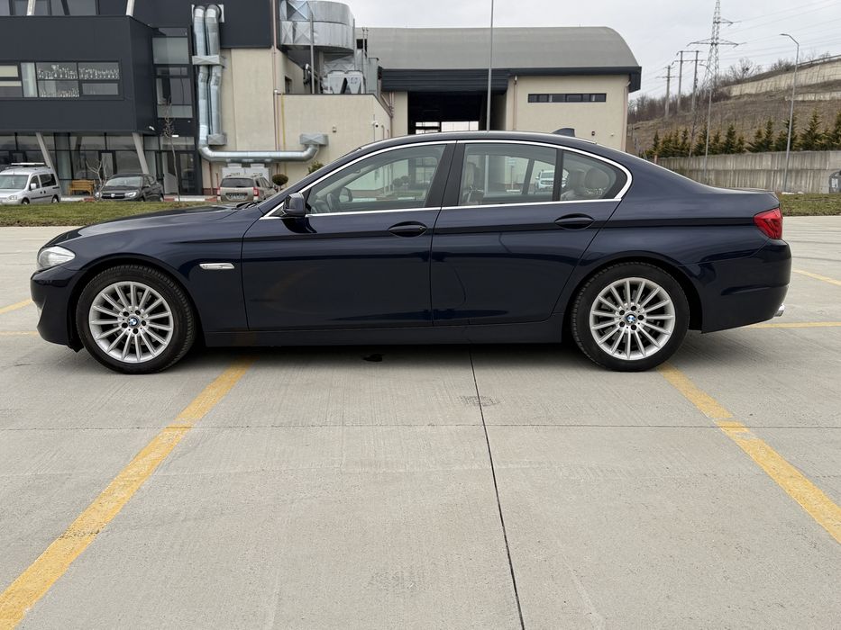 BMW 520 /184 cp / Automat .