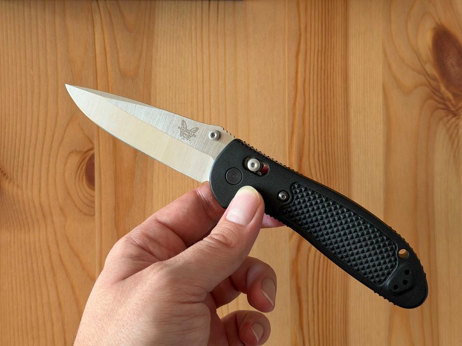 Benchmade 551 Griptilian 154CM