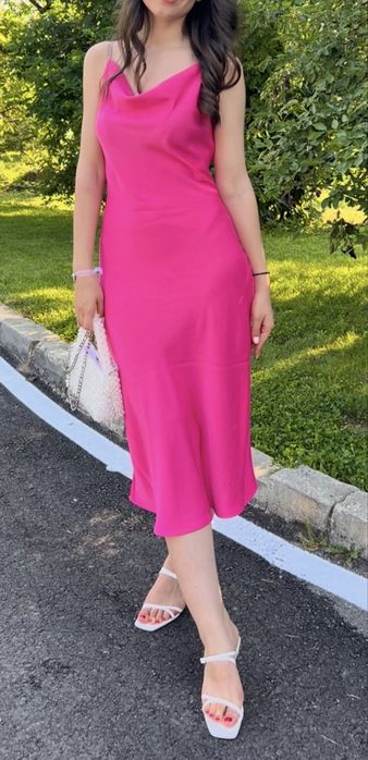 Розова рокля орсей