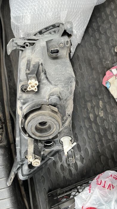 Фара левая на гранту