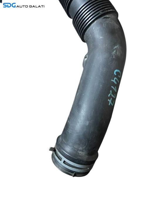 Furtun Conducta Tub Tubulatura Racord Admisie Aer Volkswagen Caddy 1.6 FSI BSE BSF 2004 - 2011 Cod 1K0129684AG 1K0129684AH 1K0129684AE [C4127]