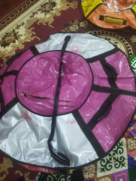 Продам тюбинги и накачаю