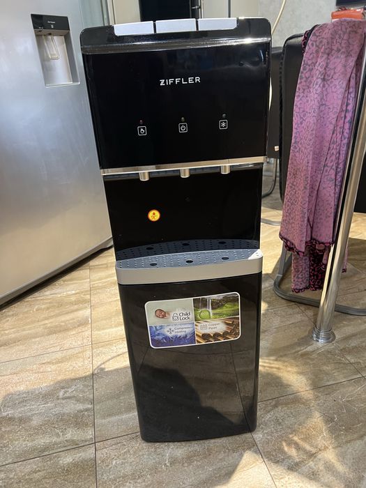 Кулер для воды с охлаждением.