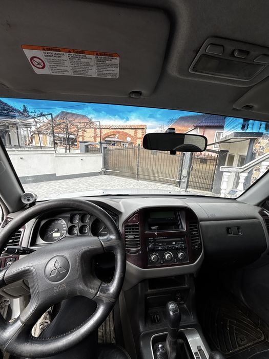 Vand mitsubisi pajero mk3