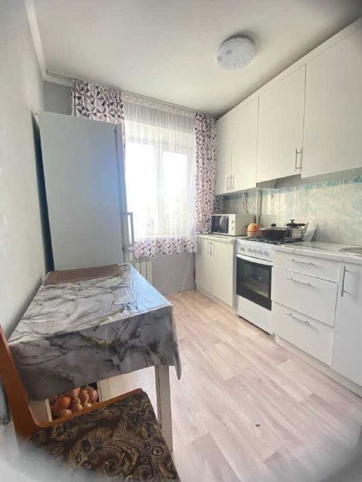 Продам 2х комнатную в 9 мкр