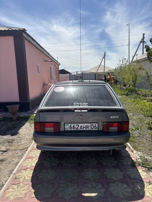 ВАЗ Lada 2114 хэтчбек
