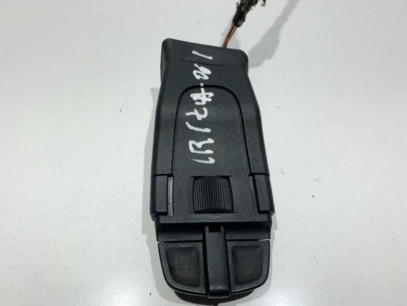 Maneta comenzi radio / Butoane volan Seat Ibiza 4 6J