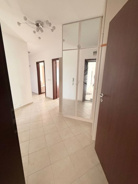 Тристаен апартамент в Кошарица