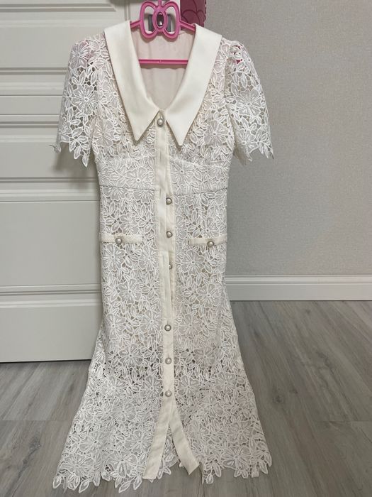 Кружевное платье, размер S