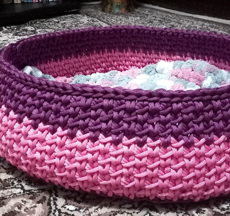 Лежанки на заказ для наших любимых питомцев