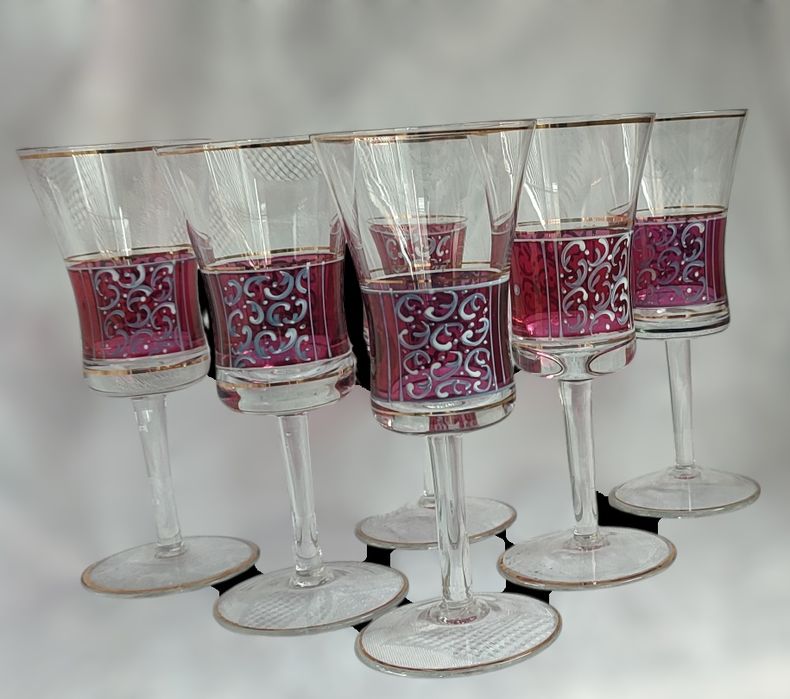 Кристални чаши за вино