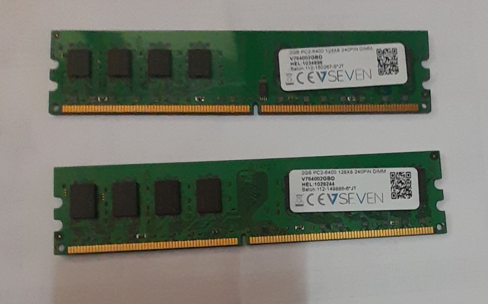 Рам памет - 2GB , DDR2 - за настолен компютър