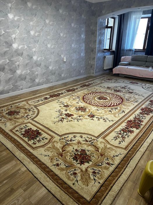 Кілем сатылады….