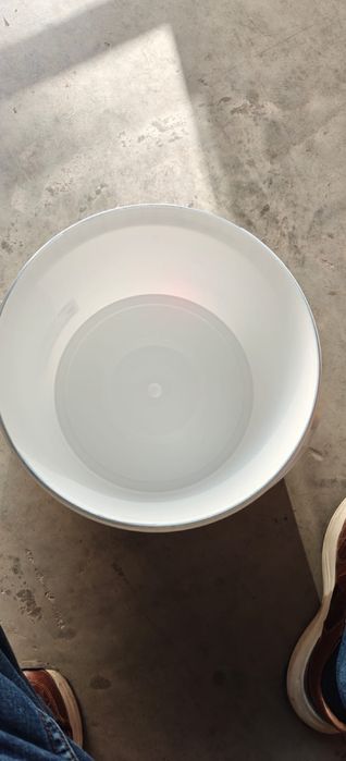 Тамақ өнімін сақтауға арналған пластик шелек