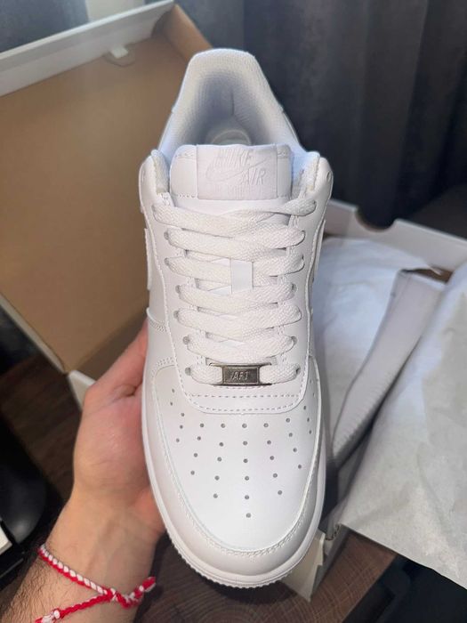 NIKE обувки Air Force 1 '07 White