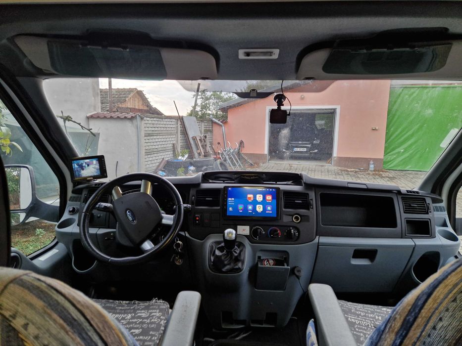 Autorulota semiintegrata Ford Chauson Flash O4 an 2007