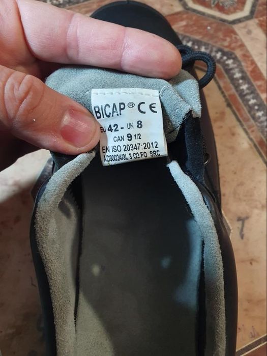 Работни обувки 42 номер